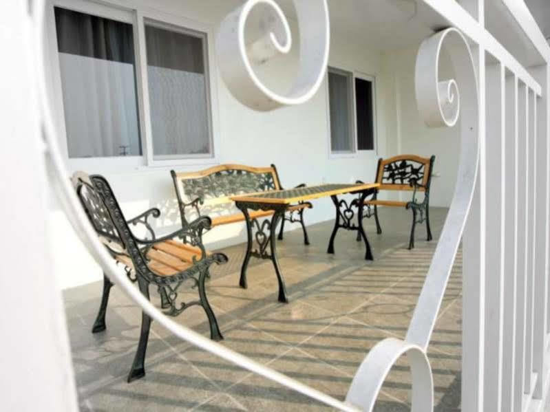 Forest View Leisure Residences Olongapo Ngoại thất bức ảnh
